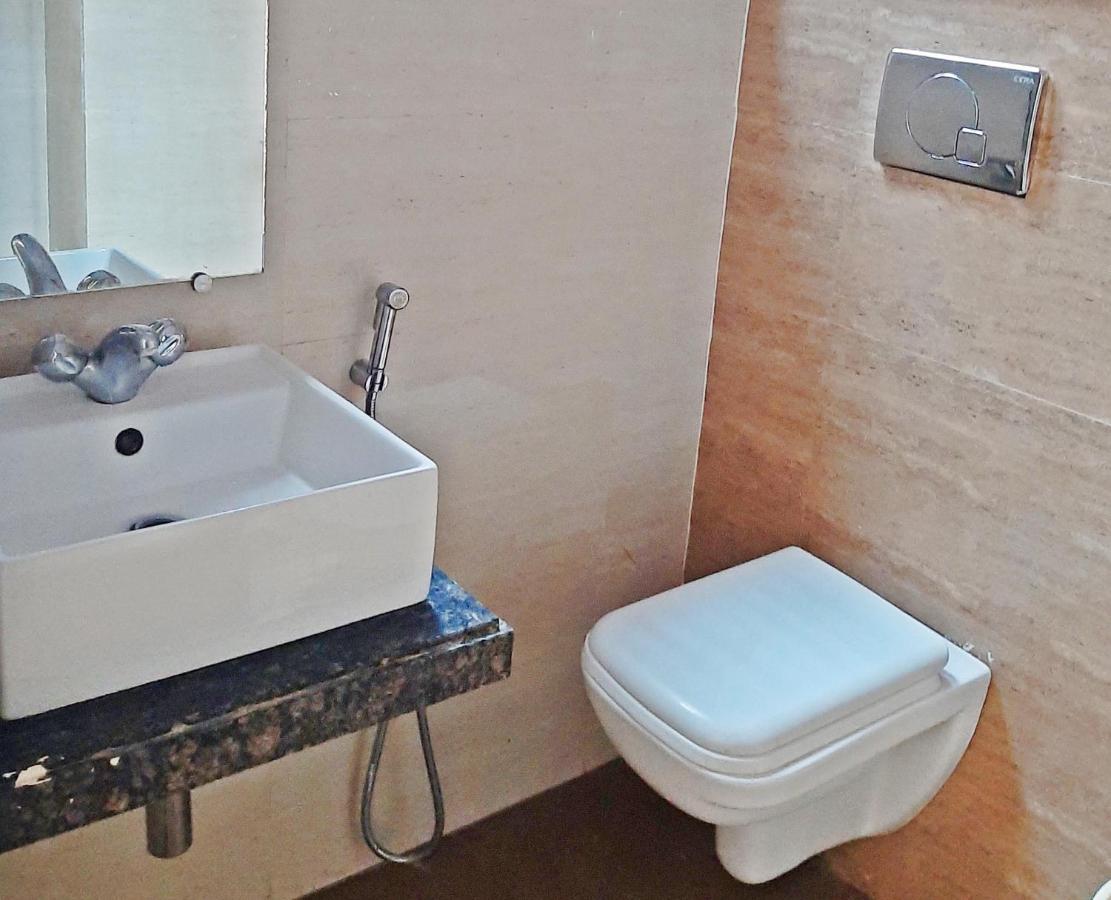 Bindiram Express By Shrigo Hotels Sitapur Muafi Exteriör bild